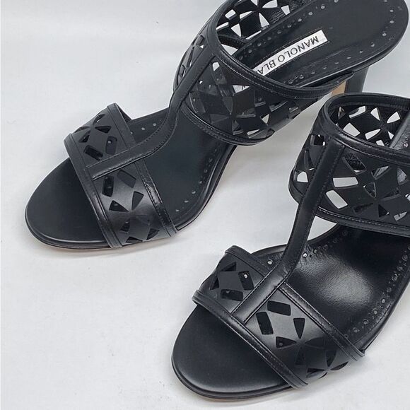 Manolo Blahnik Sophocles Perforated Mules - Picture 10 of 13